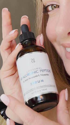 women using hyaluronic peptide serum