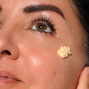 clinical resolution vitapep moisturizer on face of model, bottle in hand